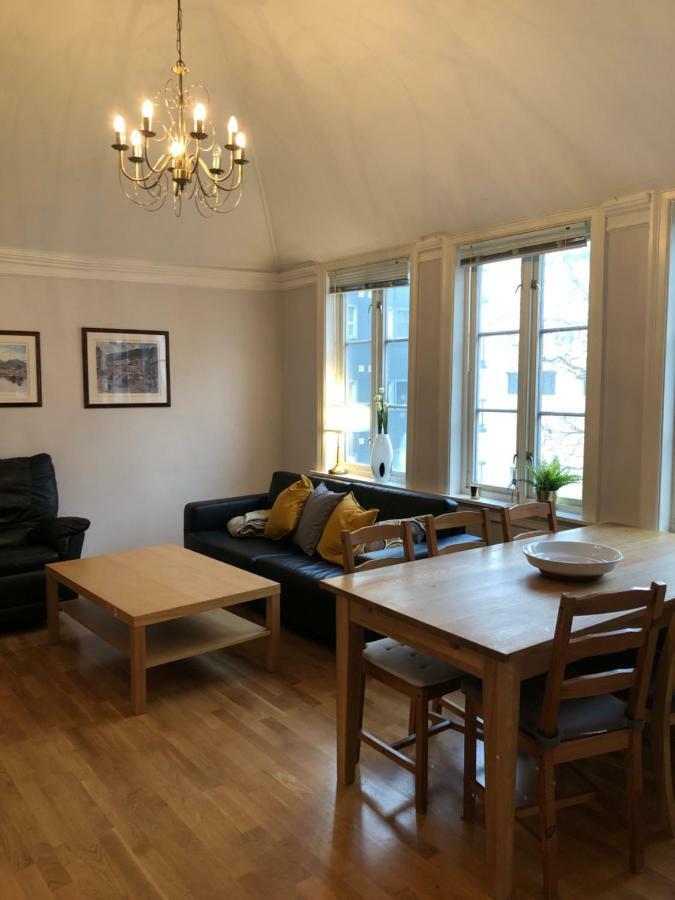 Big Central Apartment With Parking Bergen Kültér fotó